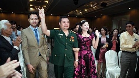 Lê Xuân Giang luôn xuất hiện trong trang phục đại tá Quân đội khi tham dự các sự kiện. 