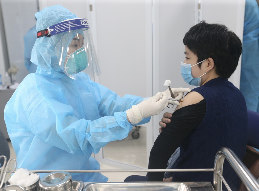 Bộ Y tế thông tin việc thu hồi vắc xin ngừa COVID-19 nếu không tiêm hết trước ngày 5/5