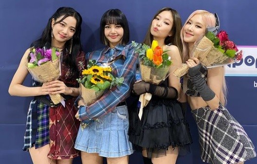 Xem ngay ảnh cực hot của BlackPink - nhóm nhạc nữ đình đám đến từ Hàn Quốc. Hình ảnh các cô gái siêu cute và sành điệu sẽ chinh phục trái tim của bạn!