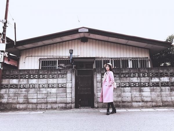 Hòa Minzy lần đầu trải nghiệm bắn cung tại Nhật Bản