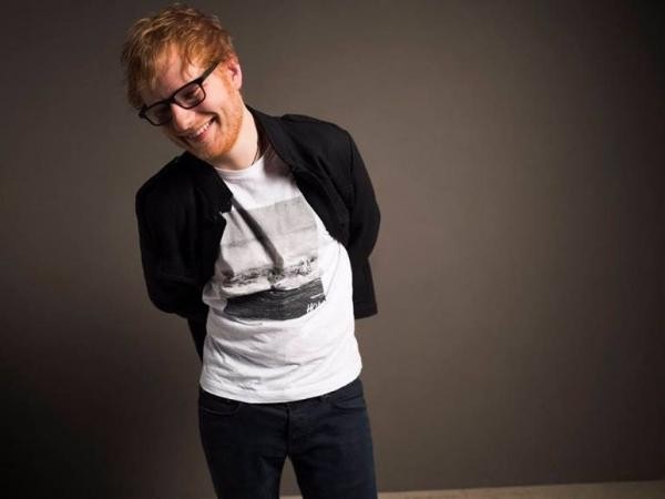 Ed Sheeran phá vỡ kỷ lục streaming của Spotify ngay trong lần trở lại