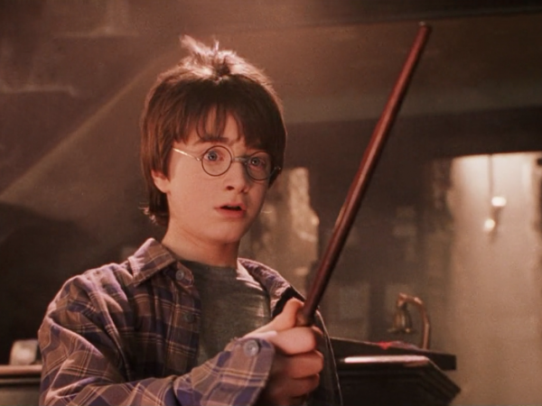 Không phải ai cũng biết đũa phép của Harry Potter có sức mạnh như thế này