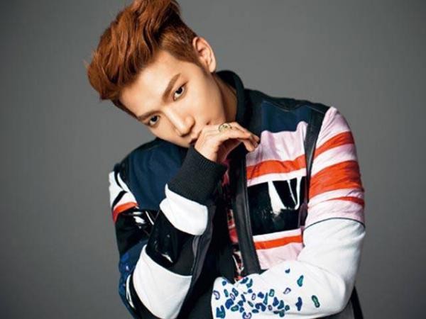 Jun.K (2PM) lên tiếng trấn an fan hâm mộ sau tai nạn sân khấu
