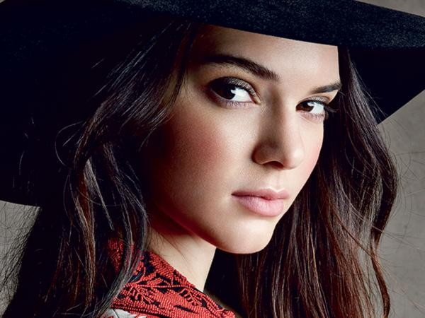 Kendall Jenner bị trộm ghé thăm, cuỗm đi trang sức "khủng" trị giá hơn 4,5 tỷ đồng!