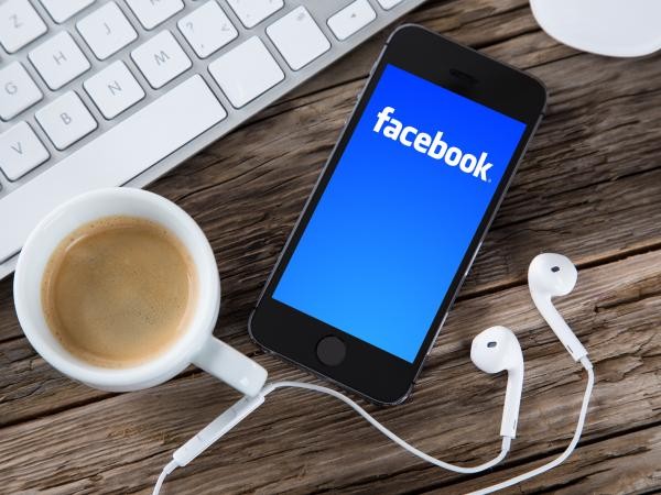 Khám phá bản thân: Facebook đang “mách lẻo” điều gì về bạn?