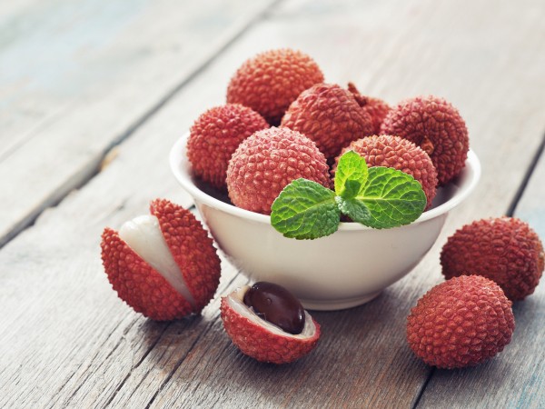 6 loại quả mùa Hè ăn thì nóng nhưng làm đẹp thì tuyệt vời luôn nè bạn ơi!