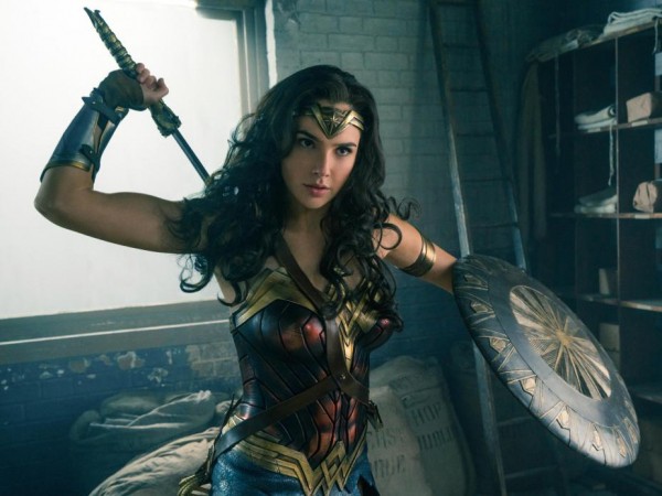 "Chị Đại Diệu Kỳ" Wonder Woman tiết lộ mất 9 tháng để có ngoại hình đẹp-muốn-ngưng-thở 
