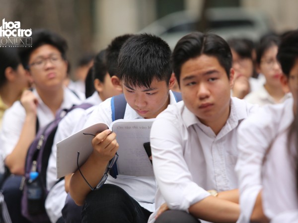 Bạn cần biết: Tuyển sinh Đại học 2017 - các trường Đại học có thể sẽ tăng nhẹ điểm chuẩn