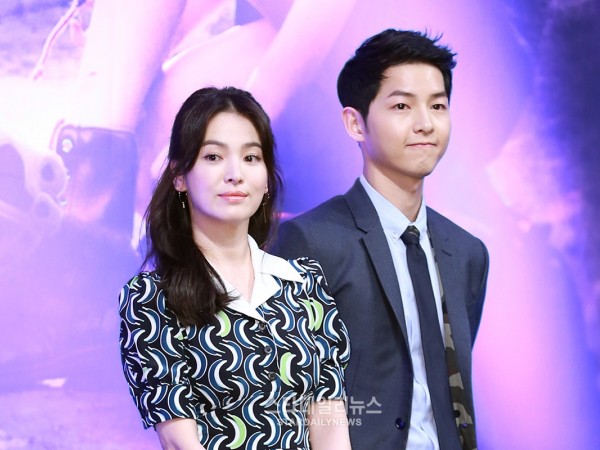 Đại diện Song Joong Ki - Song Hye Kyo chính thức lên tiếng về tin đồn hẹn hò ở đảo Bali