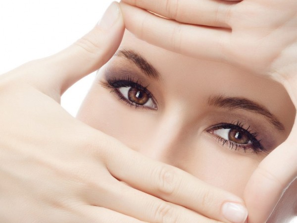 Quẩy tung mùa Hè, chớ để "cửa sổ tâm hồn" kêu cứu nha bạn ơi!