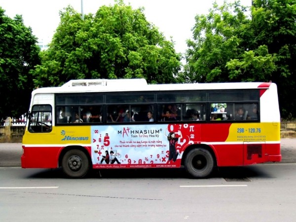 Tân sinh viên chú ý: Danh sách tuyến xe buýt đi qua các trường Đại học tại Hà Nội