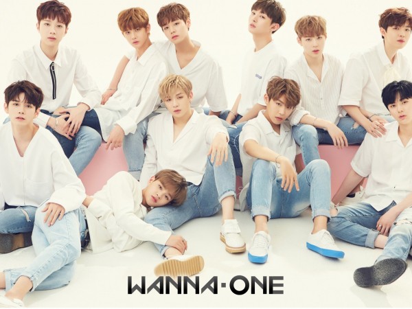 Wanna One thống lĩnh cả TOP 11 bảng xếp hạng thương hiệu thành viên nhóm nam tháng 8