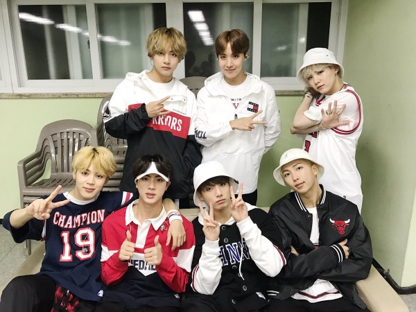 Sau Amazon, album “LOVE YOURSELF 承 'Her'” của BTS tiếp tục được cho lên kệ tại TaoBao 