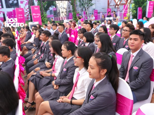 Chùm ảnh: Lễ khai giảng đầy ý nghĩa tại ngôi trường học phí nửa tỷ 1 năm ở Hà Nội