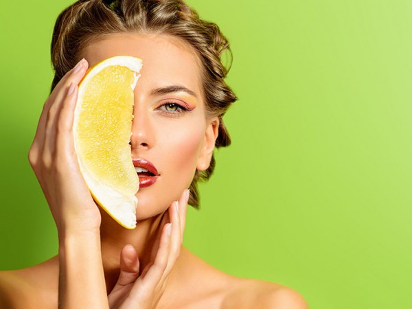 Đây là lý do khiến vitamin C trở thành "thần dược" cho da bạn không nên bỏ qua