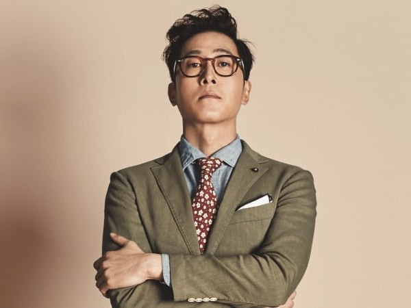 Diễn viên Kim Joo Hyuk - thành viên của “2 Days 1 Night” qua đời vì tai nạn giao thông