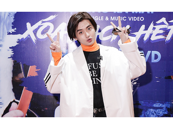 Hot boy "La La School" Khánh Vũ ra mắt ở vai trò ca sĩ với MV "Xóa sạch hết"