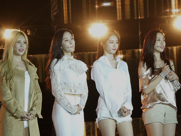 Những khoảnh khắc đẹp nhất của concert T-ara: Nụ cười, nước mắt và những sân khấu bùng nổ