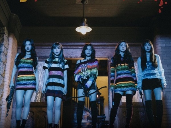 Phải chăng Red Velvet sẽ đón Halloween muộn trong ca khúc mới "Peek-A-Boo"?