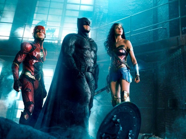 5 lý do khiến bạn không nên bỏ qua phim điện ảnh "Justice League - Liên Minh Công Lý" 