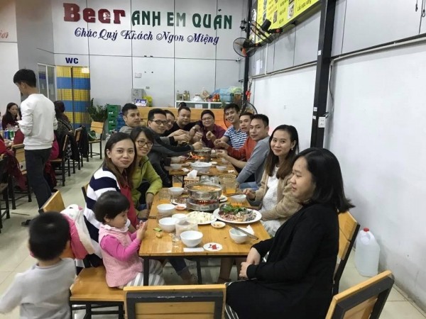 Cư dân mạng thi nhau chia sẻ ảnh họp lớp "Ngày ấy - Bây giờ"