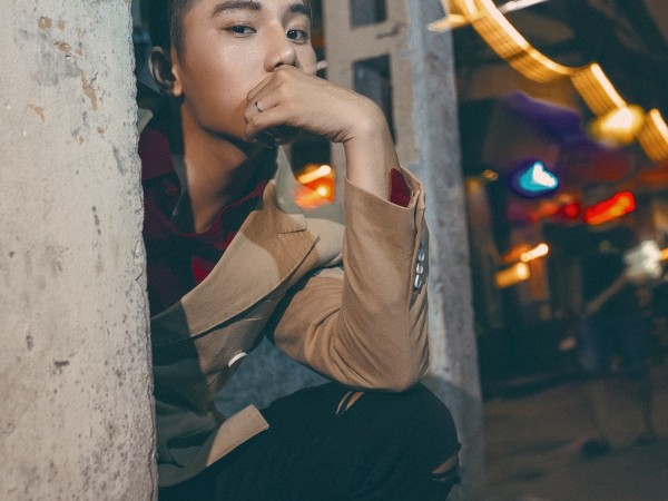 Juun Đăng Dũng ra mắt MV mới, hát tặng Sài Gòn sau 7 năm sinh sống