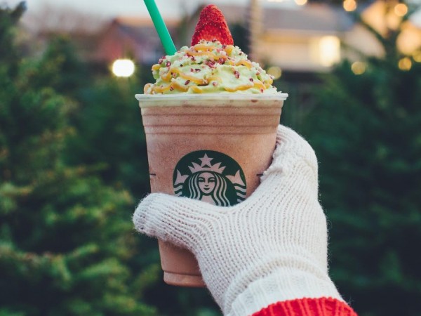 9 thức uống đặc biệt của Starbucks chỉ có trong mùa lễ Giáng sinh