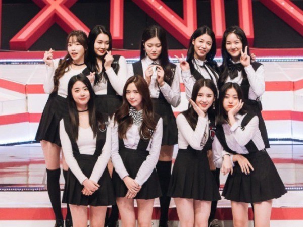 Công ty YG Ent lao đao vì tin đồn sẽ cho Top 9 thực tập sinh nữ của MIXNINE debut
