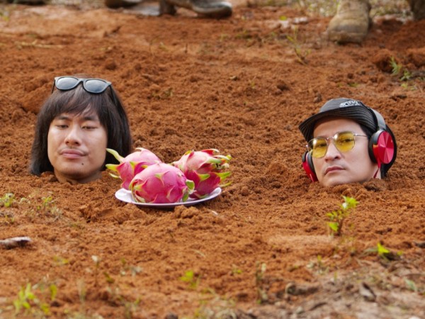 Huy Khánh, Kiều Minh Tuấn bị chôn vùi dưới đất gần 1 giờ trong phim điện ảnh "Lật Mặt 3" 