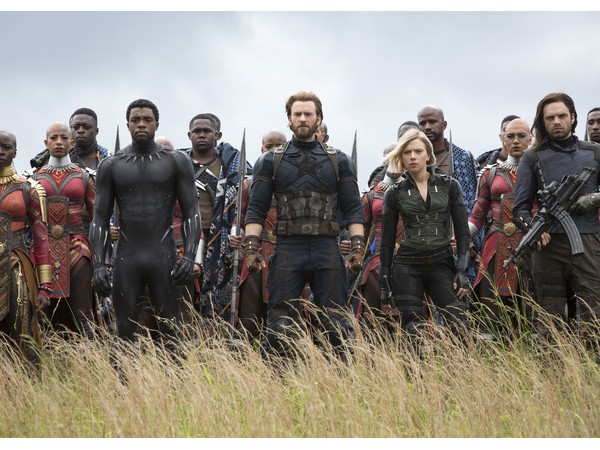 Trước ngày công chiếu "Infinity Wars", Marvel tung cảnh chiến đấu cực sốc của Avengers