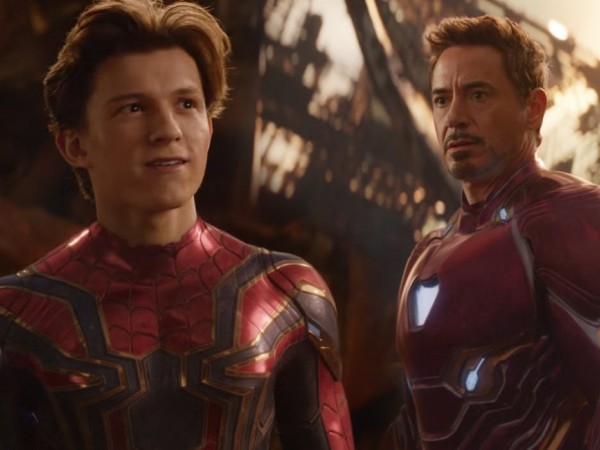 Cảnh quay xúc động nhất "Avengers: Infinity War" là nhờ Tom Holland "ứng biến"
