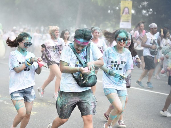 "Color Me Run" kỉ niệm chặng đường sắc màu đạt mốc 5 năm cực rực rỡ 