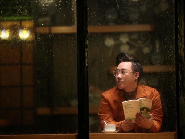 "Thánh mưa" ​​Trung Quân mở màn cho V-Pop tháng Sáu với một ca khúc về mưa