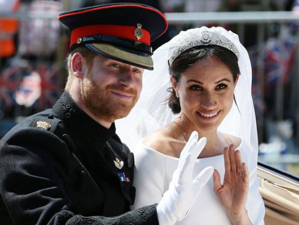 Anh: Vợ chồng Hoàng tử Harry trả lại 7 triệu bảng quà cưới