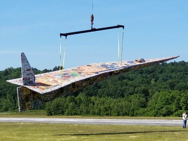 Ra mắt máy bay giấy "khủng" nhất thế giới tại Mỹ