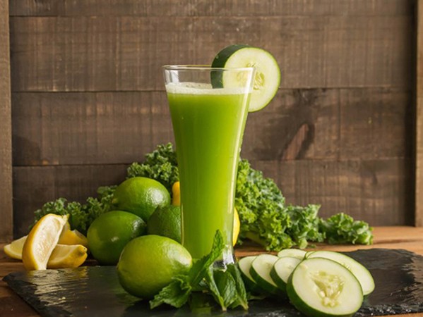 Thật không ngờ, uống nước dưa chuột lại có lợi đến vậy!