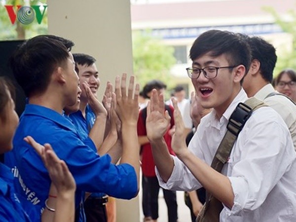 “Đi thi, kết quả không quan trọng, quan trọng là con đã làm hết sức”