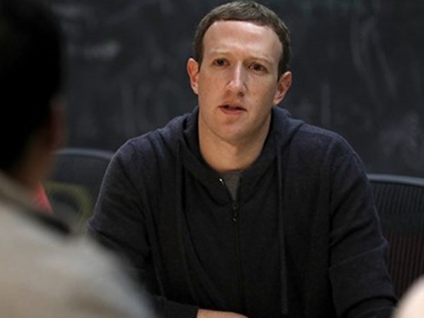 Mark Zuckerberg có thể bị miễn nhiệm, tước mọi quyền lực ở Facebook