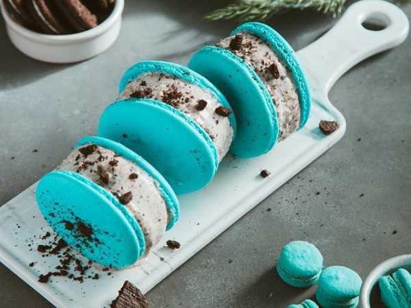 Cuối cùng thì món macaron kẹp kem thần thánh đã xuất hiện ở Hà Nội
