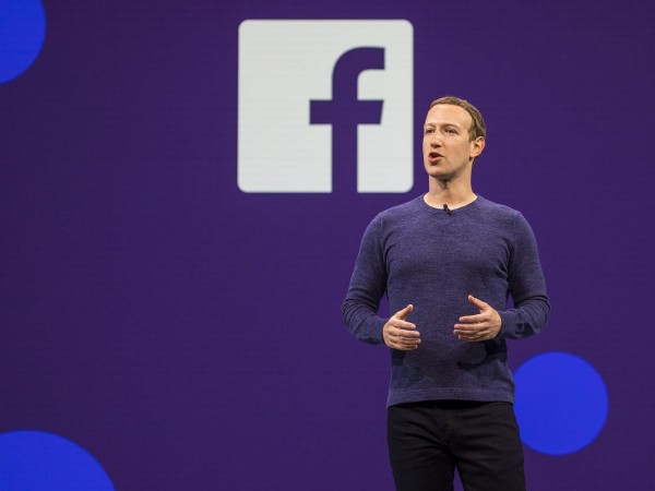 Ông chủ Facebook Mark Zuckerberg trở thành người giàu thứ 3 thế giới ở tuổi 34