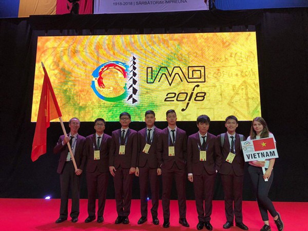Học sinh Việt Nam đoạt Huy chương vàng Olympic Toán học quốc tế lần thứ 59