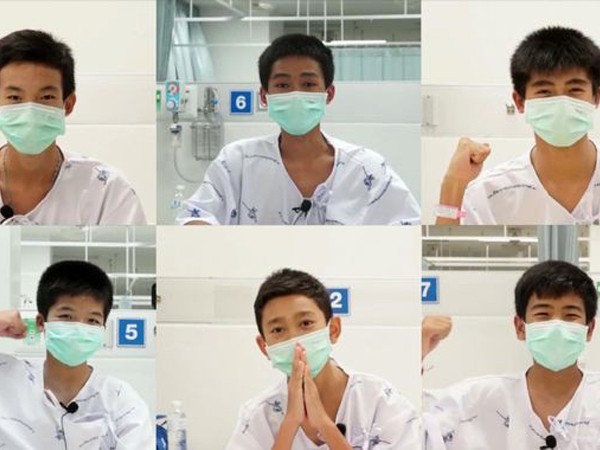 Đội bóng nhí Thái Lan lần đầu lên tiếng sau cuộc giải cứu nghẹt thở