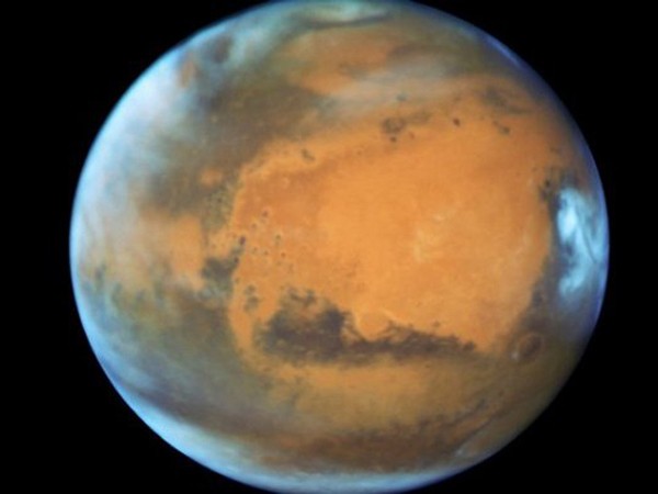Phát hiện hồ nước lớn dưới bề mặt sao Hỏa, hứa hẹn có sự sống trên hành tinh đỏ
