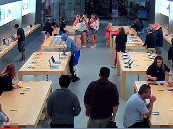 Mỹ: Các cửa hàng Apple Store liên tục bị cướp trong thời gian qua