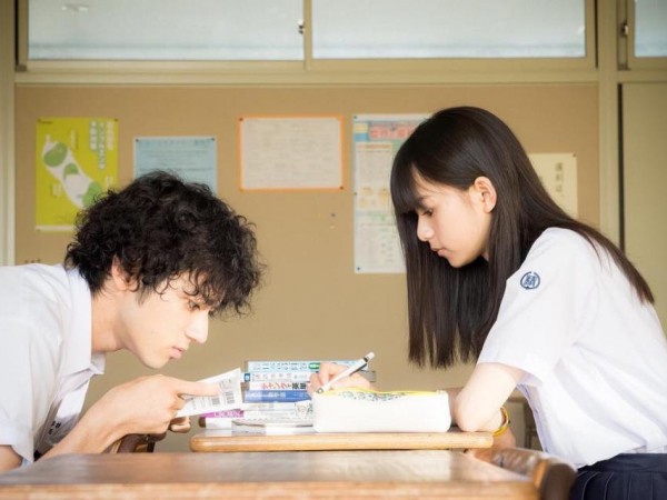 Trailer "Cô gái năm ấy chúng ta cùng theo đuổi" bản Nhật được khen ngợi hết lời