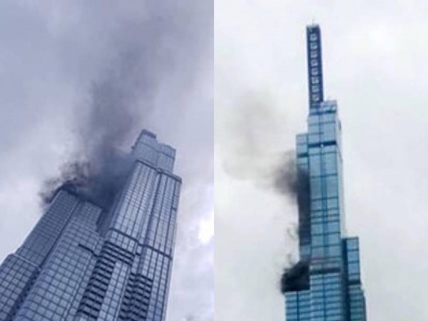 Tòa nhà cao nhất Việt Nam bất ngờ bốc khói nghi ngút
