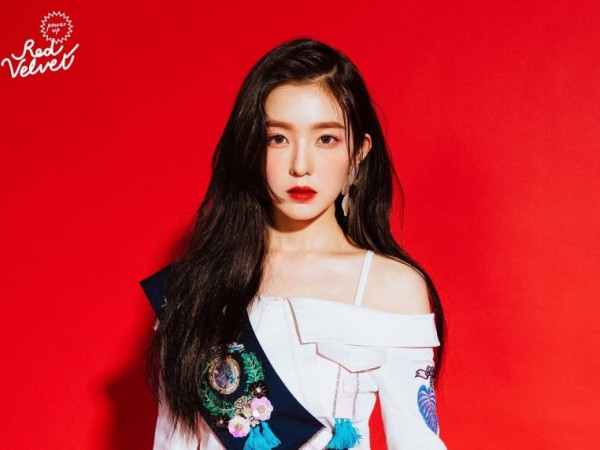 Irene (Red Velvet) bị mang tiếng "chảnh" vì không điền hết bảng thông tin cá nhân