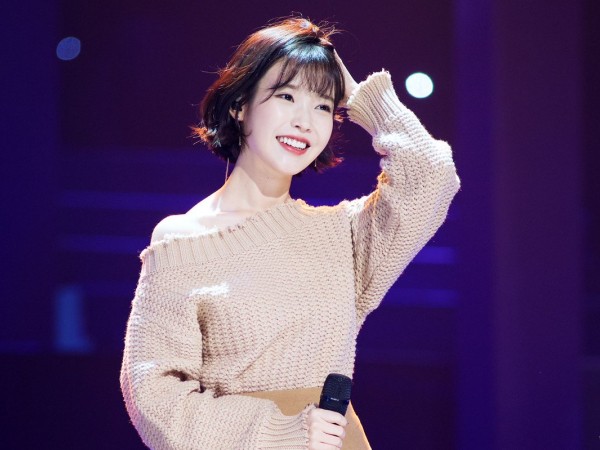 Kỉ niệm 10 năm debut, IU cám ơn fan vì “đã không để mình cô đơn”
