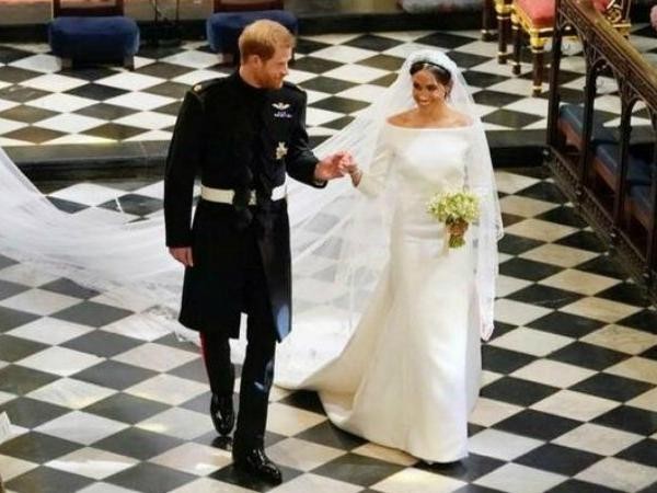 Bí mật chưa từng tiết lộ về chiếc váy cưới của Công nương Anh Meghan