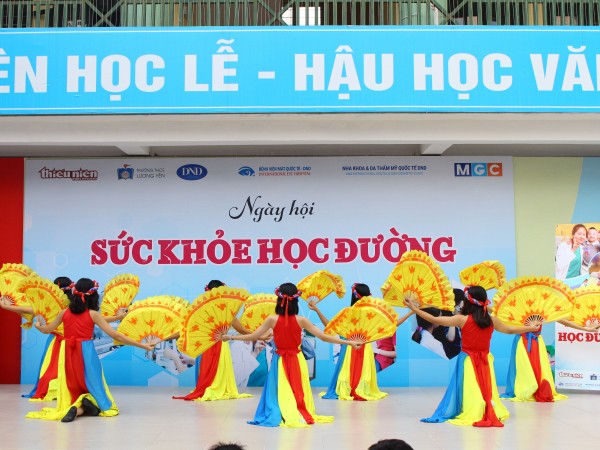 Teen THCS Lương Yên bước vào tháng mới đầy sôi động cùng “Ngày hội sức khoẻ học đường”